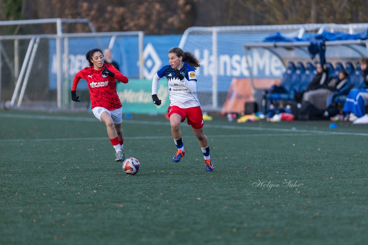 Bild 318 - wBJ Hamburger SV - Holstein Kiel : Ergebnis: 8:0